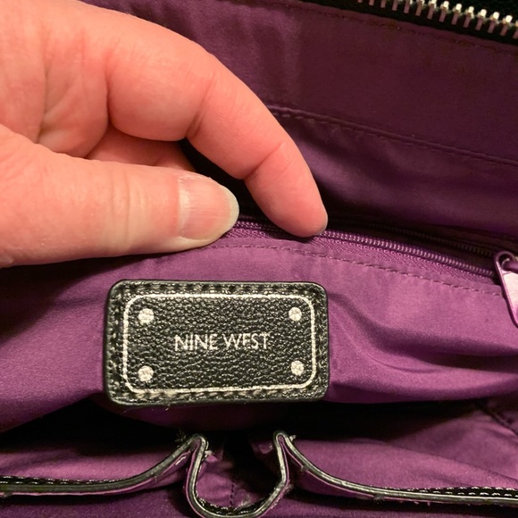 Nine West large bag. - Picture 11 of 11